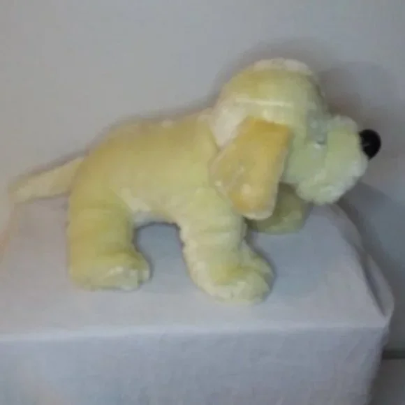 Ganz Webkinz DOG Yellow LAB Plush Stuffed Animal Puppy Toy Gift No Code HM153 - Picture 3 of 11